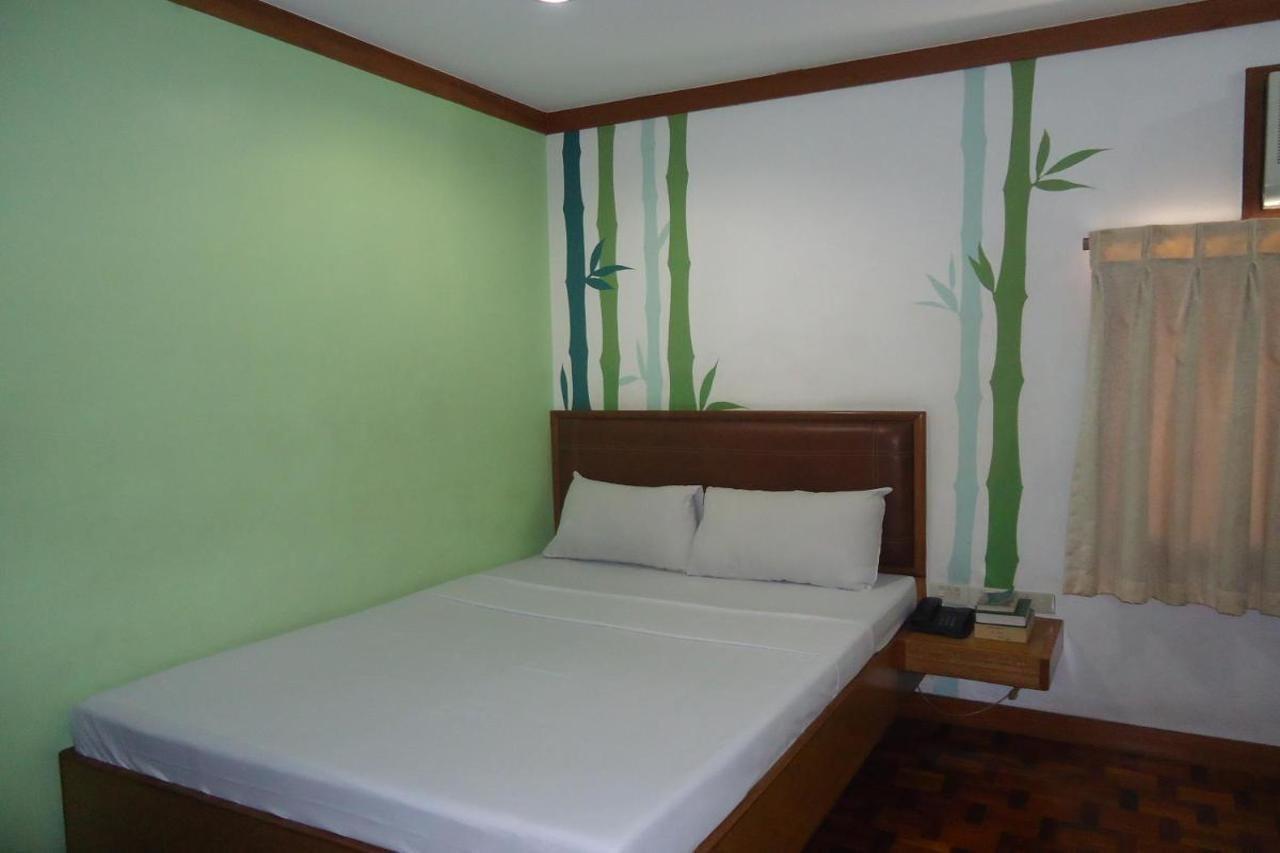 Park Bed And Breakfast Hotel Pasay Kültér fotó