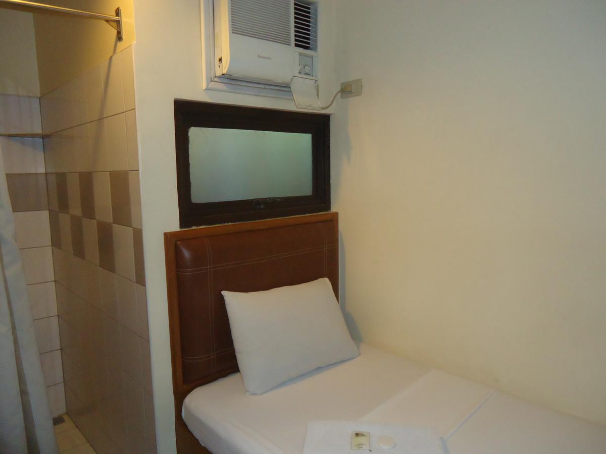 Park Bed And Breakfast Hotel Pasay Kültér fotó